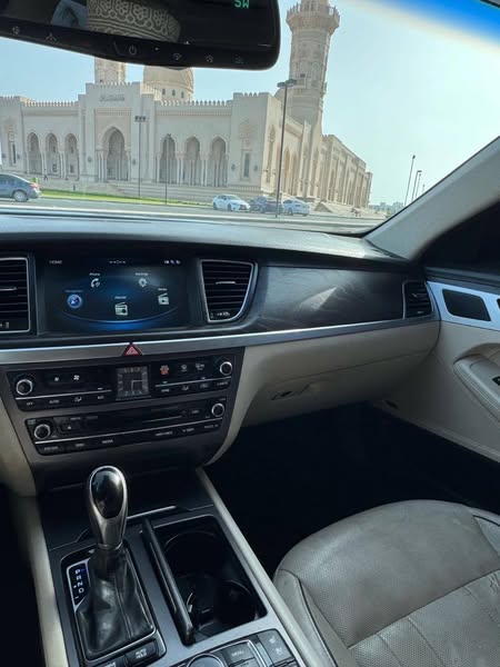 جينيسيس G80 2015 - صورة 5