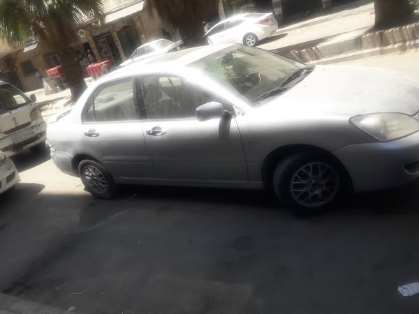 ميتسوبيشي لانسر 2005 - صورة 4