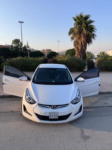 هيونداي أفانتي 2015 - صورة 1