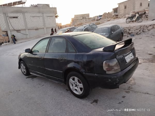 اودي A4 1996 - صورة 2