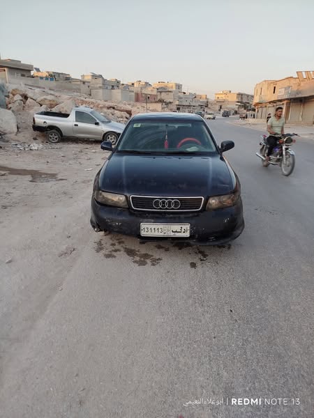 اودي A4 1996 - صورة 1