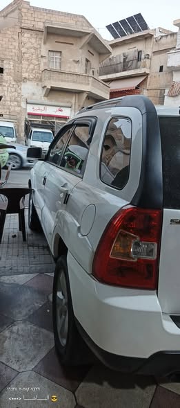 كيا سبورتاج 2010 - صورة 4