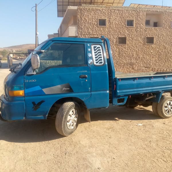 هيونداي H100 2001 - صورة 3