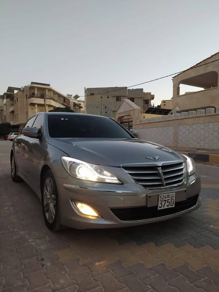 هيونداي جنسس 2012 - صورة 2