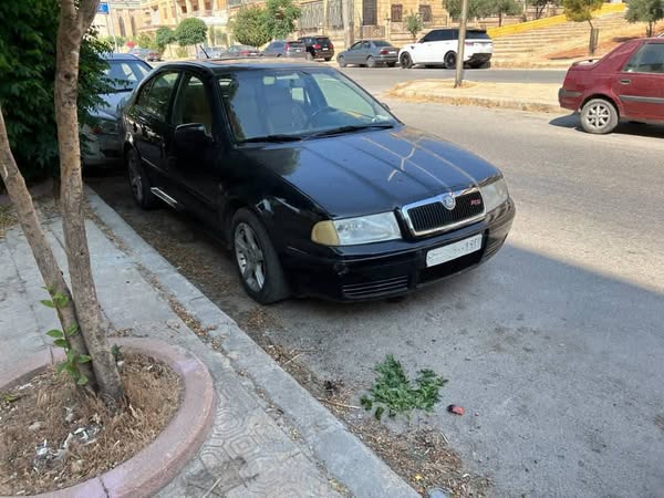 سكودا اوكتافيا 2001 - صورة 2