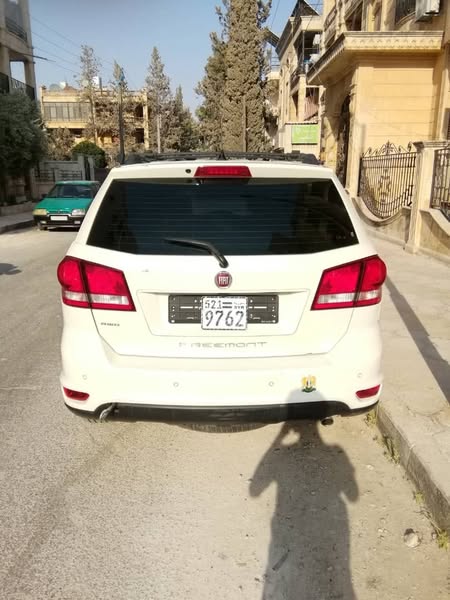 فيات فيرمونت 2013 - صورة 3