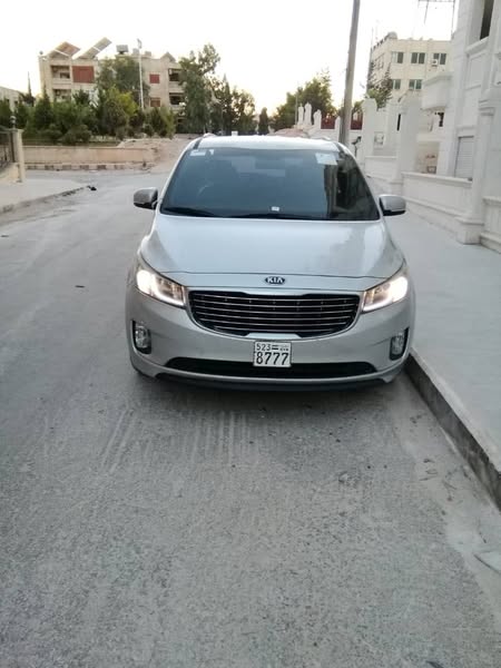 كيا كرنفال 2015 - صورة 1
