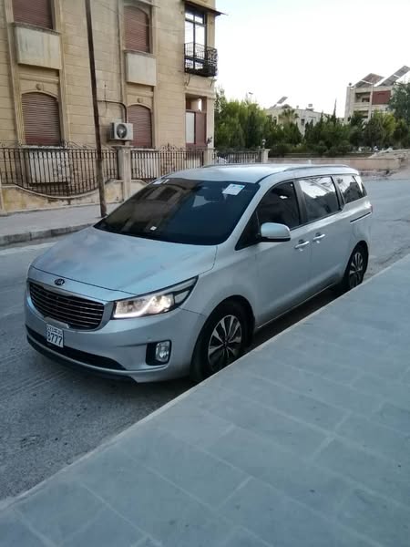 كيا كرنفال 2015 - صورة 2