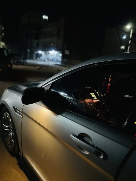 فورد توروس 2010 - صورة 5