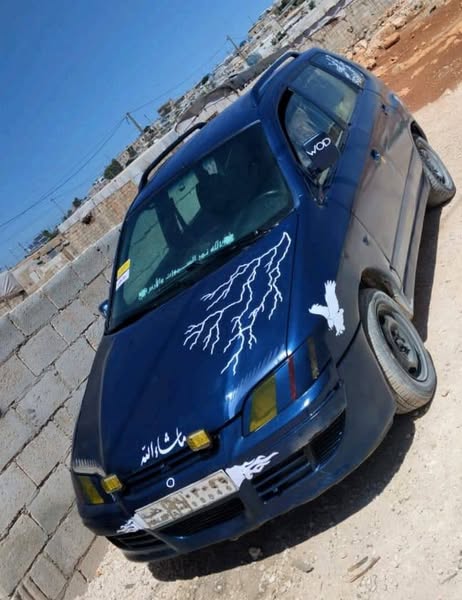 ميتسوبيشي سبيس واجن 2003 - صورة 2