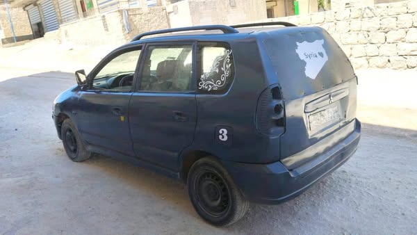 ميتسوبيشي سبيس واجن 2003 - صورة 3