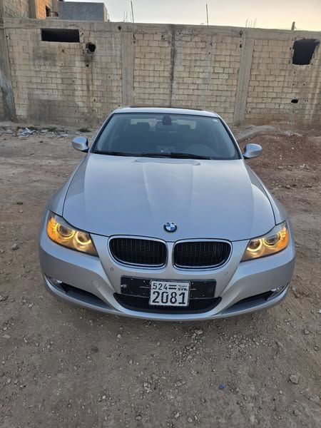 بي ام دبليو 320 2011 - صورة 1