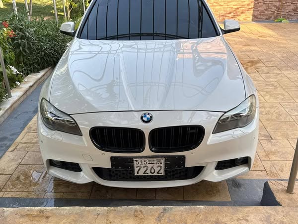 بي إم دبليو 528i 2012 - صورة 2