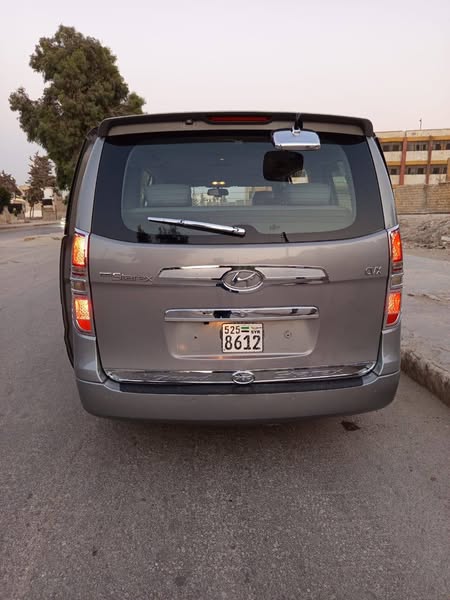 هيونداي اتش 1 2013 - صورة 4