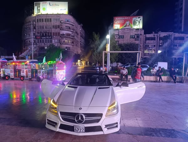 مرسيدس-بنز SLK 200 2013 - صورة 2