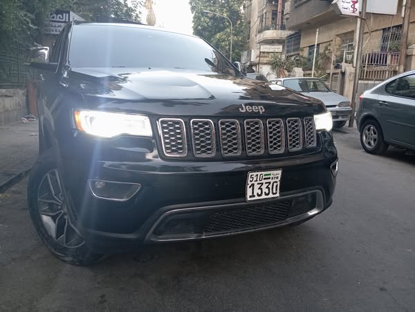 جيب شيروكي 2015 - صورة 3