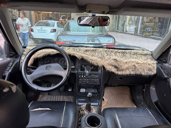 بيجو بيجو 405 1993 - صورة 5