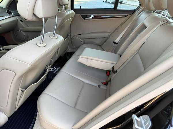 مرسيدس C250 2013 - صورة 5