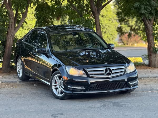 مرسيدس C250 2013 - صورة 4