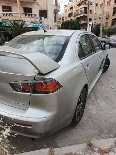 ميتسوبيشي لانسر 2017 - صورة 4
