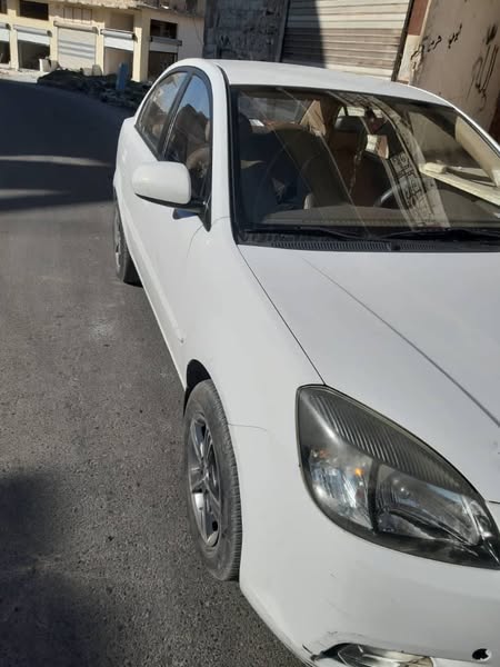 كيا ريو 2011 - صورة 2