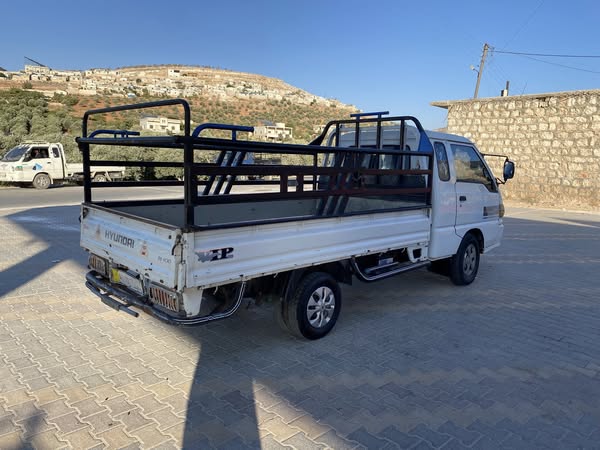 هيونداي H-100 1998 - صورة 5