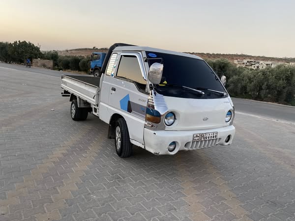 هيونداي H-100 1998 - صورة 4