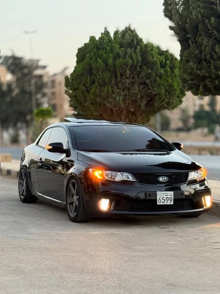 كيا فورتي 2010 - صورة 4