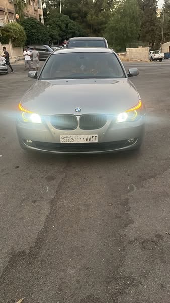 BMW 523i 2007 - صورة 1