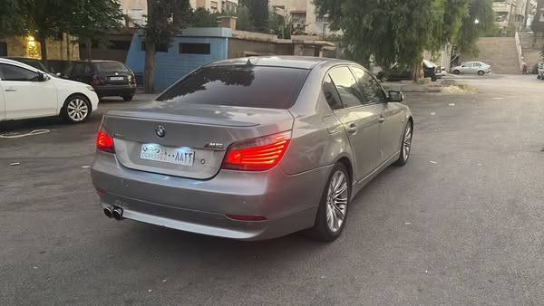 BMW 523i 2007 - صورة 3