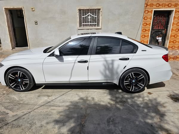 BMW 320d 2013 - صورة 5
