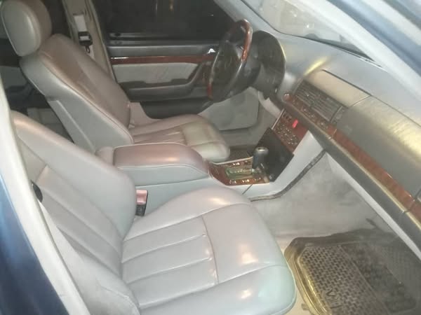 مارسيدس c300 1993 - صورة 1