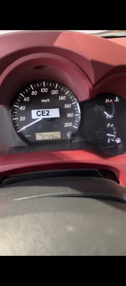 تويوتا هايلوكس 2012 - صورة 2