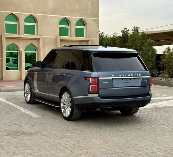 لاند روفر رينج روفر 2019 - صورة 2
