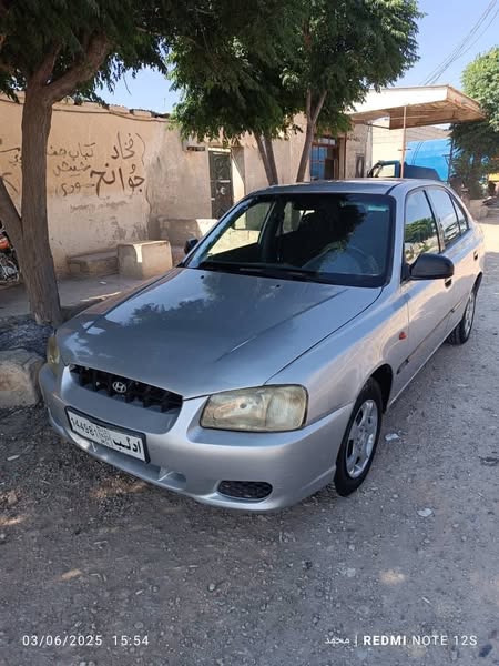 هيونداي أكسنت 2002 - صورة 1