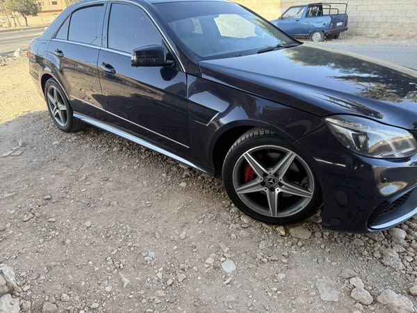 مرسيدس-بنز E350 2011 - صورة 2