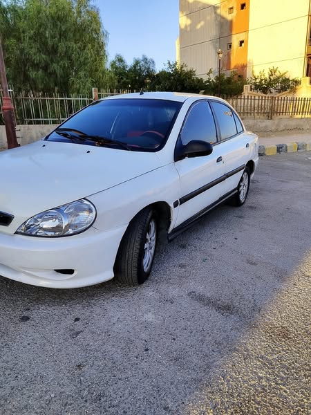 كيا ريو 2001 - صورة 3