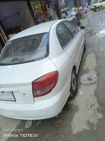 كيا ريو 2002 - صورة 3