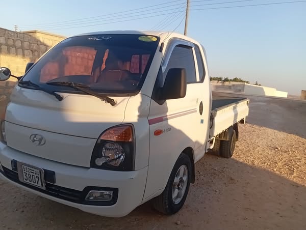 هيونداي H-100 بورتر 2013 - صورة 1
