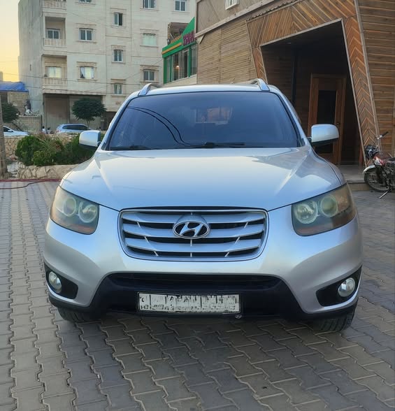 هونداي سنتافيه 2010 - صورة 1