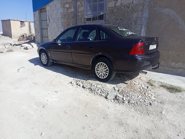أوبل فكترا 2000 - صورة 1