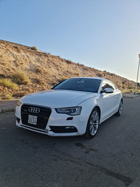 أودي A5 Coupe 2012 - صورة 1