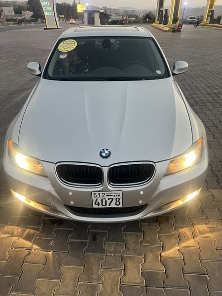 بي ام دبليو 320d 2010 - صورة 4