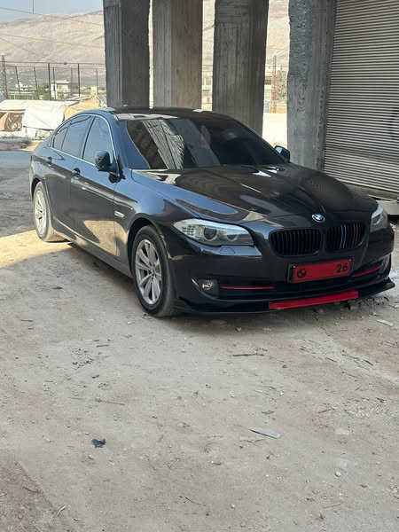بي إم دبليو 520d 2012 - صورة 3