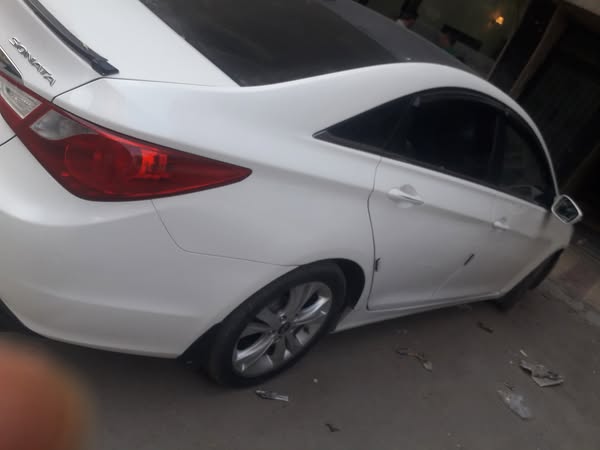 هيونداي سوناتا 2011 - صورة 3