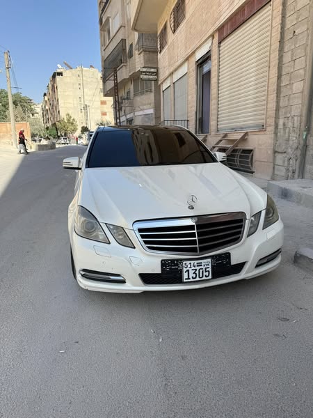 مرسيدس بنز E300 2013 - صورة 1