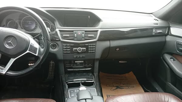 مرسيدس بنز E300 2013 - صورة 5