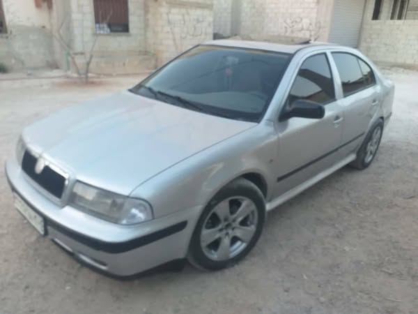 سكودا اوكتافيا 1997 - صورة 4