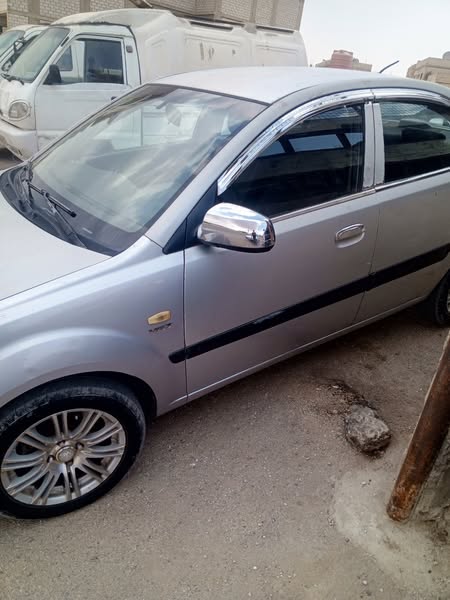 كيا ريو 2008 - صورة 1