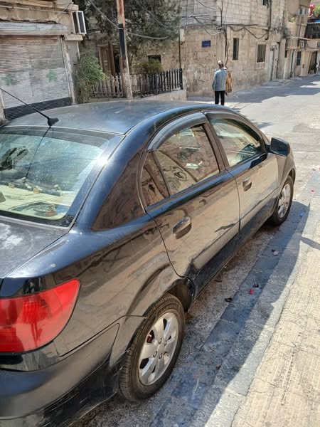 كيا ريو 2008 - صورة 1